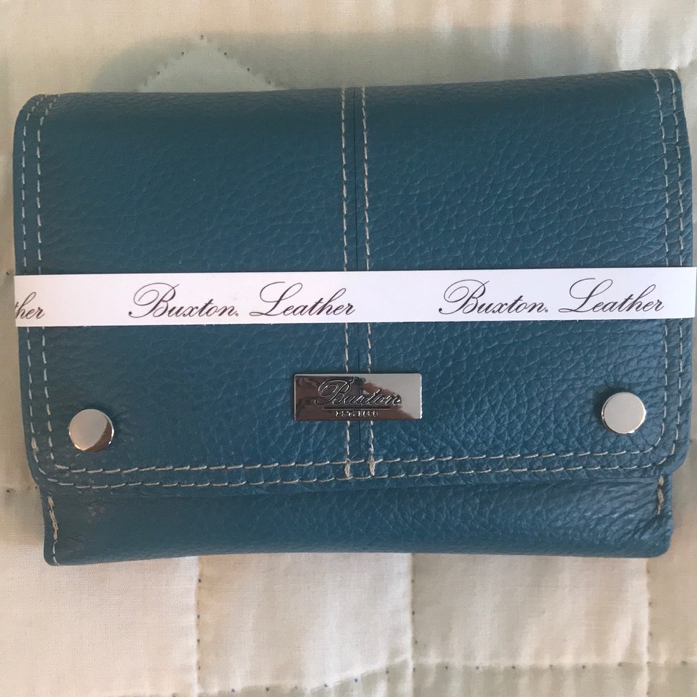 Buxton Leather Clutch